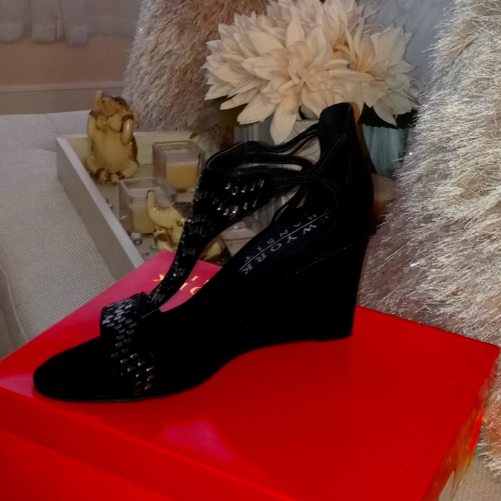 Woman's wedges